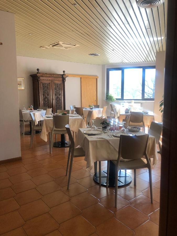 Albergo Casa Dell'Ospite Бреша Екстериор снимка
