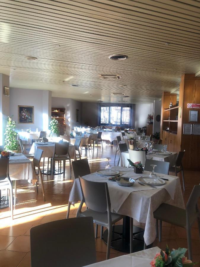 Albergo Casa Dell'Ospite Бреша Екстериор снимка